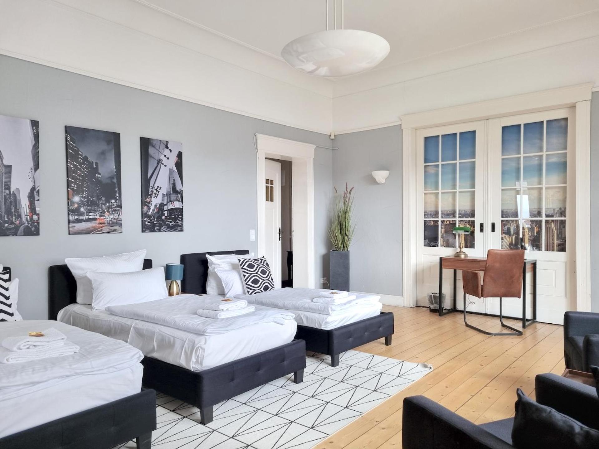 Charysma - Jugendstil Trifft Moderne, Schlafzimmer Mit Smart-Tv, Tischfussball, Darts, Parkplatz ฮาเมลน์ ภายนอก รูปภาพ